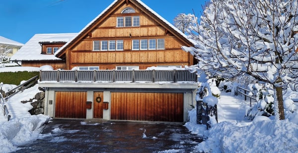 Residenz im traditionellen Appenzeller Holzbaustil 1