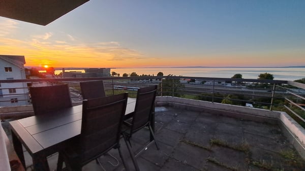 Attika-Traumwohnung mit Panoramasicht über den Bodensee 1