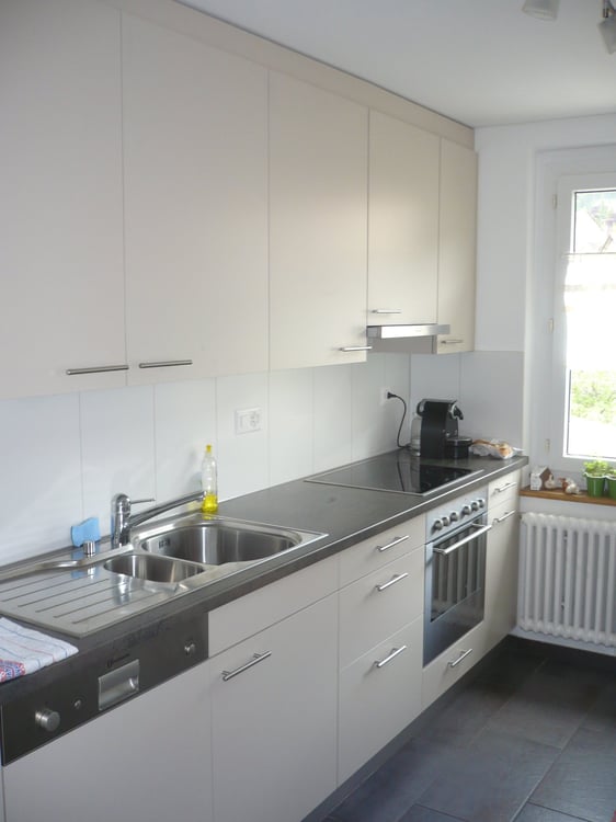 Helle und zentrale 1-Zimmer-Wohnung im 1.OG - Zentrum Biel 1