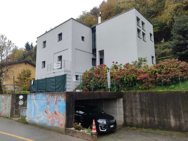 Vendo casa con due appartamenti 1