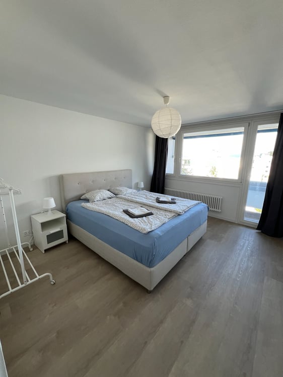 Grosse möblierte Temporär-Wohnung in Freienbach-Pfäffikon SZ 2