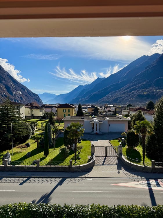 Biasca appartamento mansardato 1.5 1