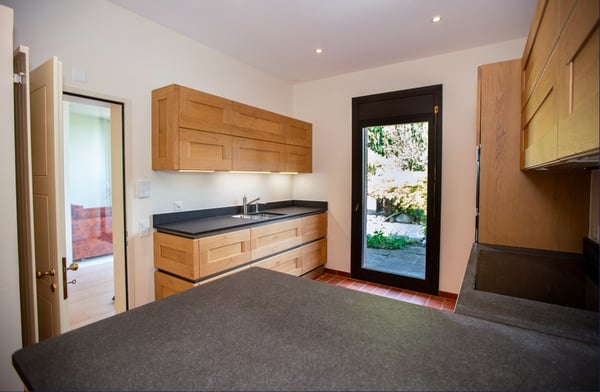 VILLETTA MODERNA CON GIARDINO IN ZONA ESCLUSIVA DI LUGANO 3