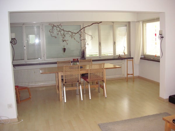 1 1/2 Zimmer Wohnung in 2-Familien-Haus im Grünen 1