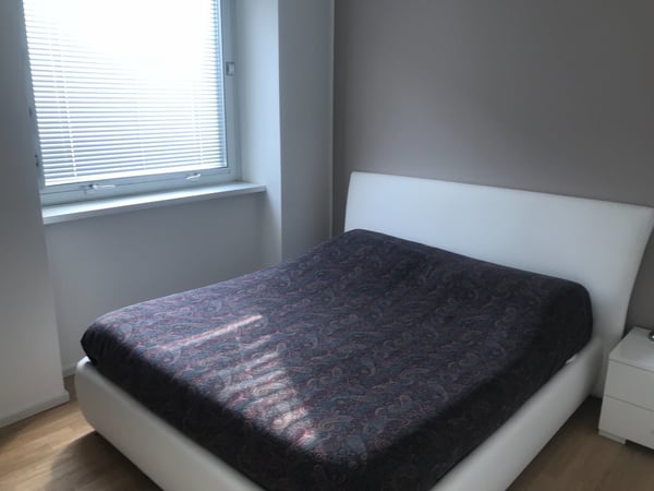 LUGANO CASSARATE 1.5 LOCALI IN VENDITA CON 2 POSTEGGI 5