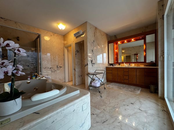 Appartamento dagli spazi generosi 3