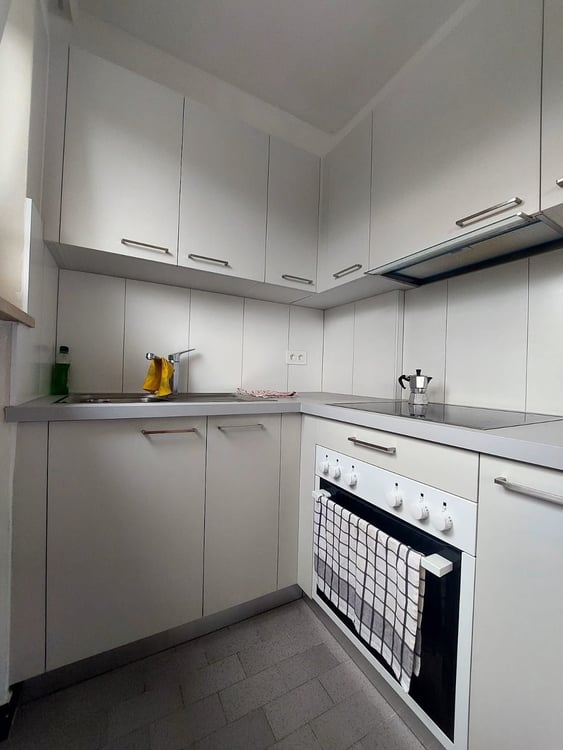 ASCONA AFFITTASI Monolocale davanti alle scuole 5