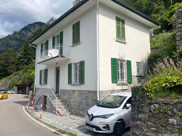 Freistehendes Ferienhaus / Casa vacanza in Mosogno 1