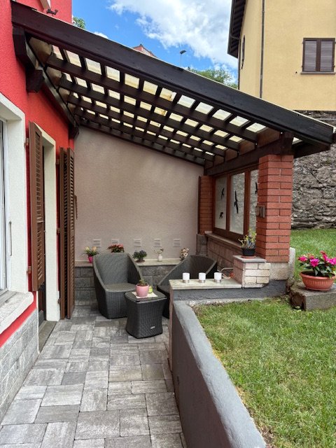 casa di 3 appartamenti a Bellinzona-Daro, posizione unica 4