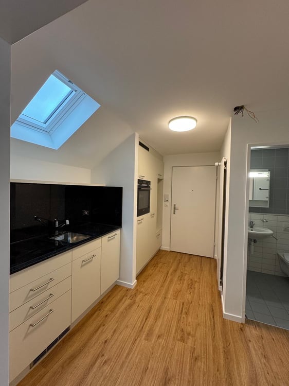 2.5-Zimmer-Wohnung mit separater Küche ? Nachmieter gesucht 1