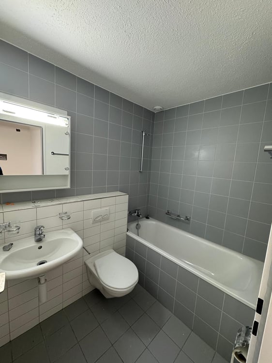 2.5-Zimmer-Wohnung mit separater Küche ? Nachmieter gesucht 3