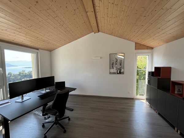 Casa in Collina con Vista Panoramica sul Lago Maggiore 5