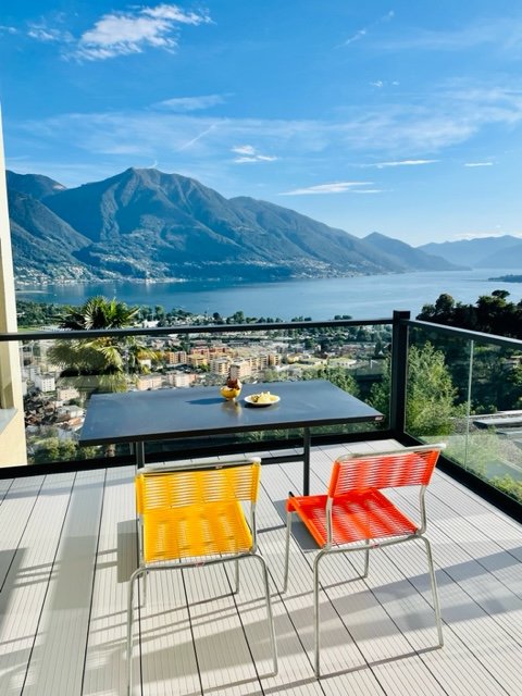Casa in Collina con Vista Panoramica sul Lago Maggiore 2