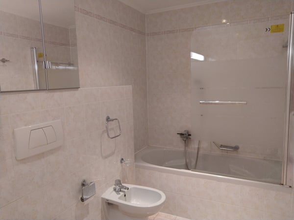 Pregassona/Lugano - Soleggiato appartamento con giardino 2