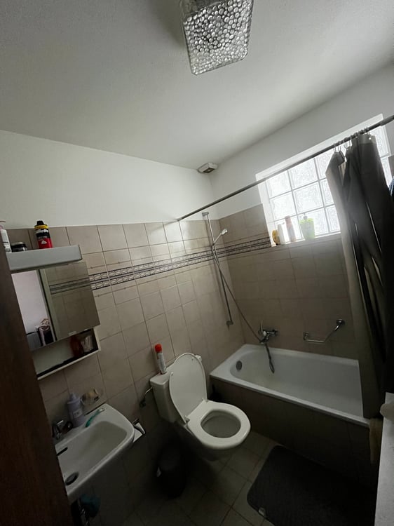 CERCASI SUBENTRO- Appartamento 1.5 Solduno 4