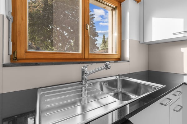 1 Monat gratis: Moderne Top-Mietwohnung in Maienfeld zu ver 4