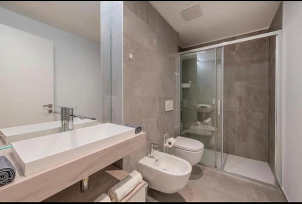 Moderno appartamento 1.5 locali arredato a Lugano 6