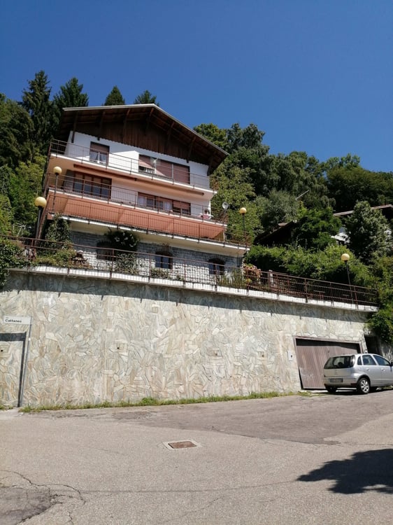 Vendita Casa a San Fedele D'Intelvi con Vista Panoramica 1