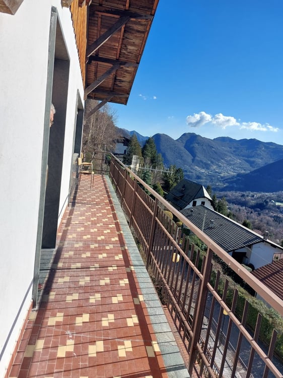 Vendita Casa a San Fedele D'Intelvi con Vista Panoramica 3