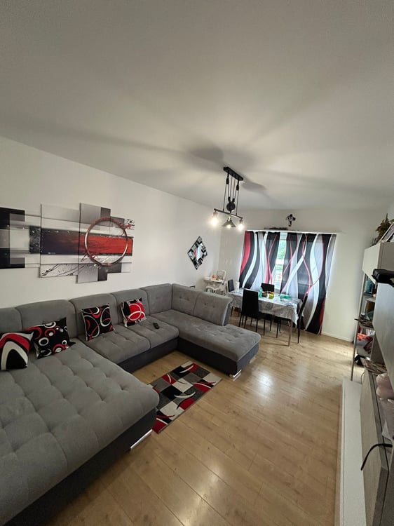 Cercasi subentrante 1