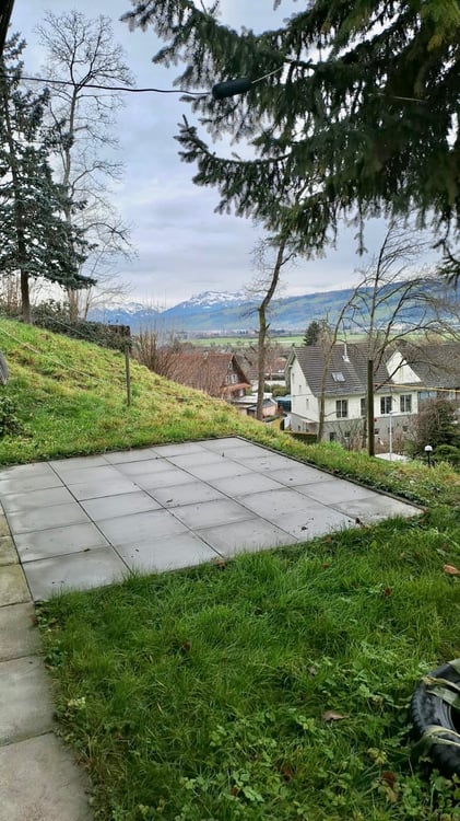 Helle 1.5-Zimmer-Wohnung mit Sitzplatz per Sofort 4