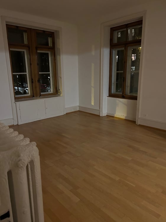 Altbau-1-Z-Wohnung im Delsbergerquartier zu vermieten 1