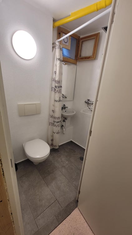 Locale Hobby (non rumorosi) o simili. 3