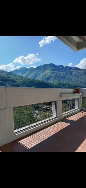 Appartamento di 1 locali con balcone e vista panoramica a Be 1