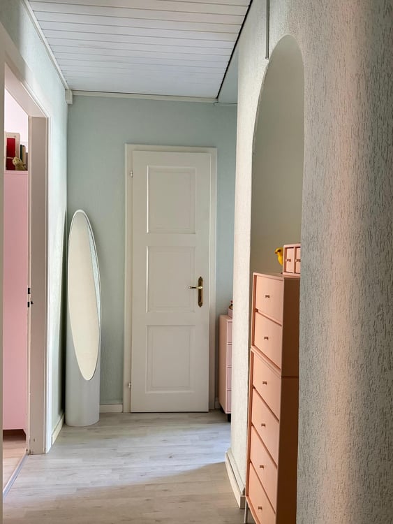 ASCONA AFFITTASI nel borgo in casa storica al secondo piano 3