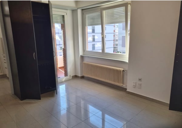 Grande monolocale affittasi 1