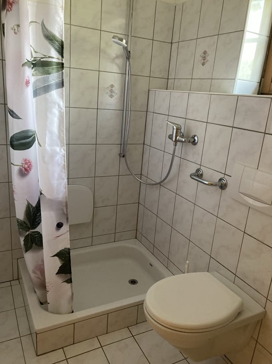 Schöne 2.5 Zim.Whg. zum 15.Jan.2026 zu vermieten 2