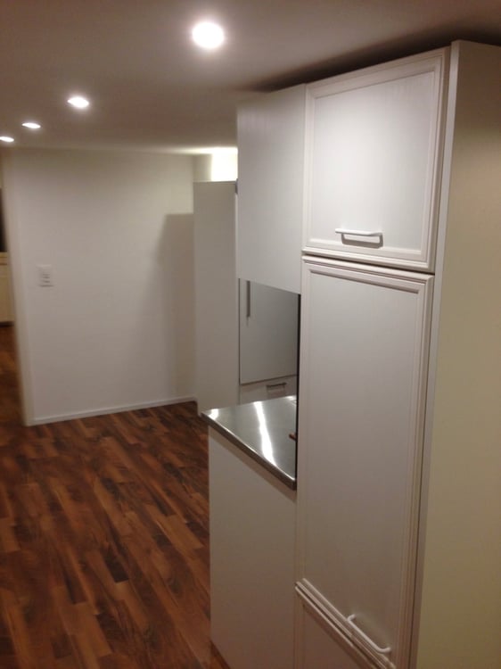 Kleine, zentrale 1 Zi. Dachwohnung 3