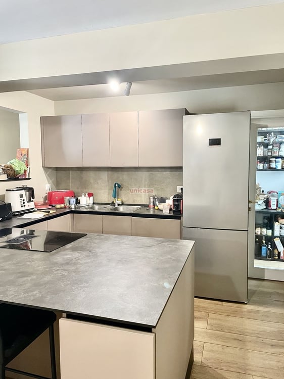 Villa bifamiliare in posizione centrale Grottaferrata Roma 2