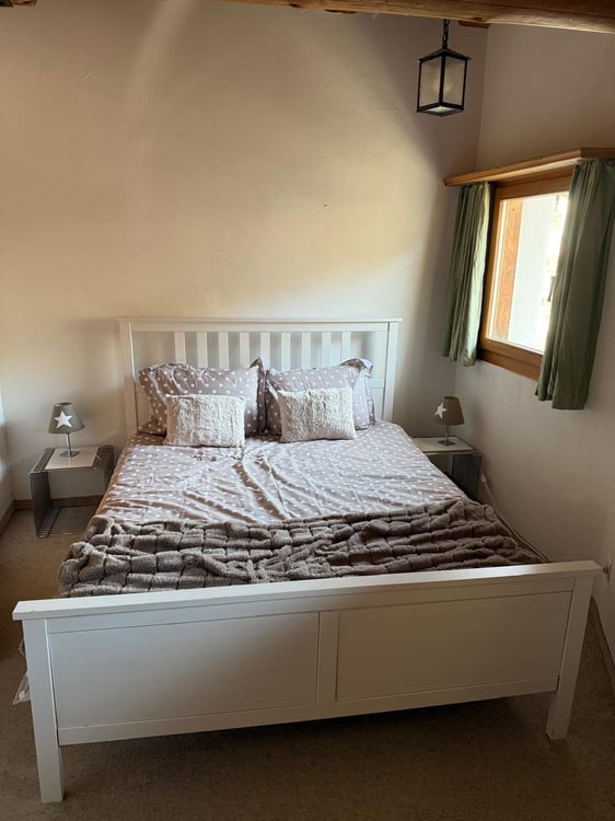 Möbilierte, schön eingerichtete Dachwohnung per 01.02.2026 4