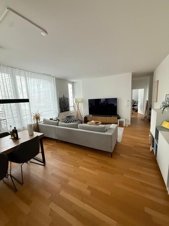 1 ½ Zimmer-Möblierte Wohnung zur Untermiete in Dietikon 1