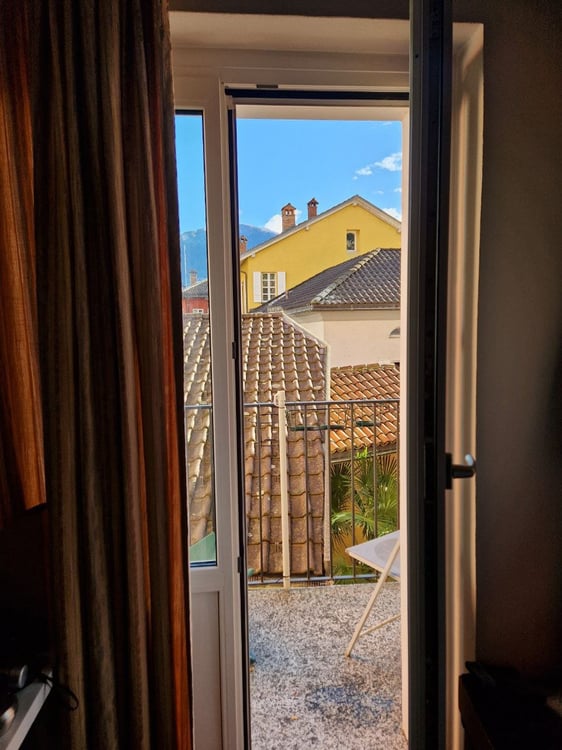 ASCONA-Cerco subentrante per accogliente app. 1 locali 5