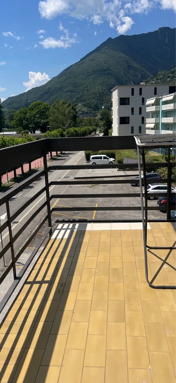 Cerco Urgentemente Subentrante 1