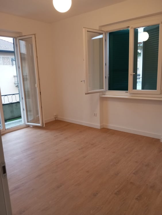 ACCOGLIENTE APPARTAMENTO DI 1.5 LOCALI A CHIASSO 7