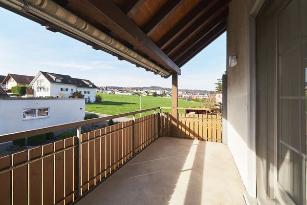 Attraktive 1.5-Zimmer-Wohnung in Fisch-bach-Göslikon zu verm 4