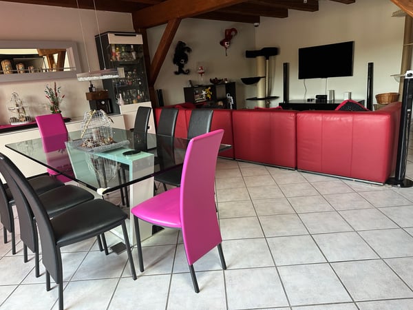 Magnifique duplex de standing avec piscine à Courtételle 3