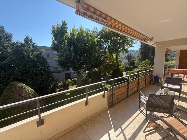 Luminoso appartamento a Ponte Capriasca con piscina ID 23946 9