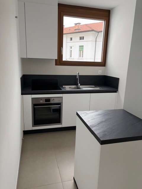 APPARTAMENTO RISTRUTTURATO IN POSIZIONE STRATEGICA 3