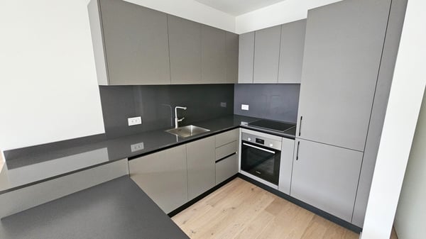 ATTICO NUOVO CON LAVANDERIA PRIVATA E POSTEGGIO 5