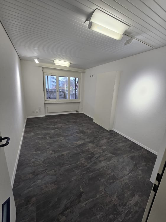 Zimmer zu vermieten CHF 700.00 - CHF 1100.00 je nach Zimmer 4