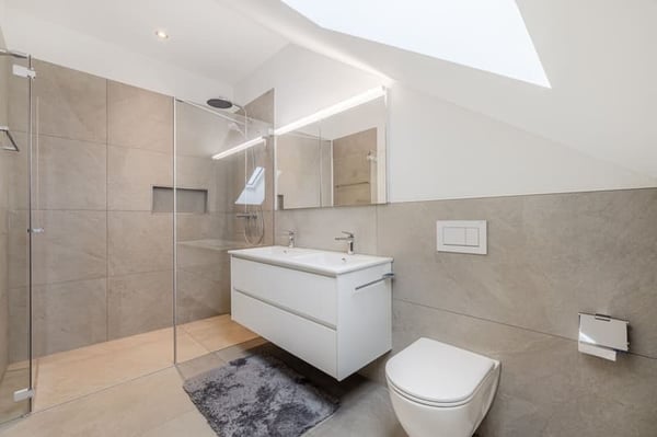 Neuwertige Wohnung mit Säntisblick 4