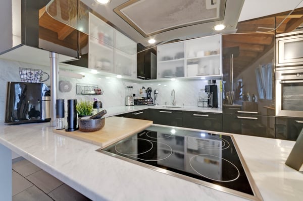 LUMINOSO ATTICO DI 1.5 LOCALI A SANT ANTONINO 13