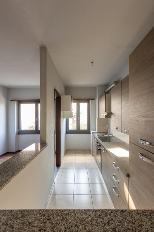 SPLENDIDA PROPRIETÀ BIFAMILIARE A GIUBIASCO 13