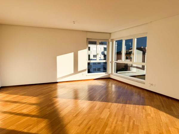 MURALTO - 1.5 locali con splendida vista lago (ref. 1508-23) 3