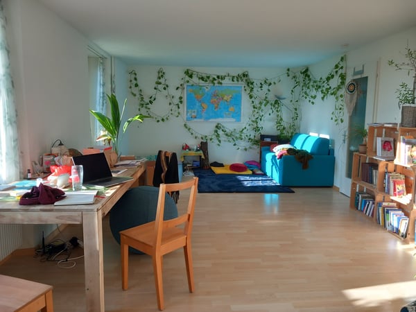 Schöne und sehr helle 1-Zimmerwohnung Parterre mit Garten 2