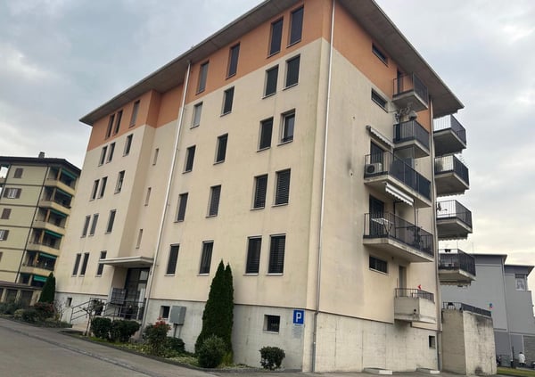 NUOVO PREZZO! -AMPIO 1.5 LOC. A CHIASSO ID 23606 1
